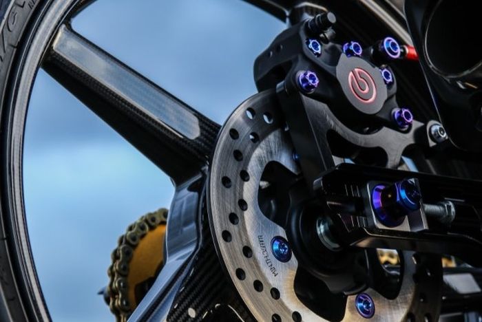 Rem belakang turut dimaksimalkan