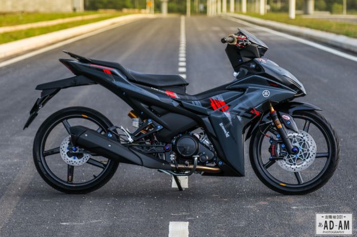 Modifikasi Yamaha MX King 155 VVA yang istimewa