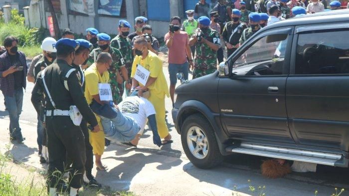 Rekonstruksi tiga oknum TNI AD di kawasan Nagreg, Jawa Barat