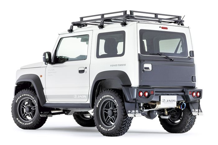 Modifikasi Suzuki Jimny JB74 tampil maskulin pakai aksesori Jaos, Jepang