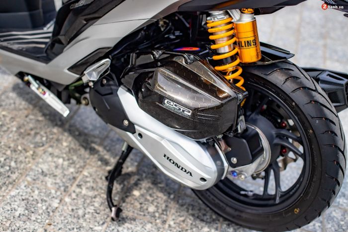 Suspensi kini pakai Ohlins