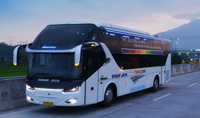 Armada bus suite class PO Sinar Jaya