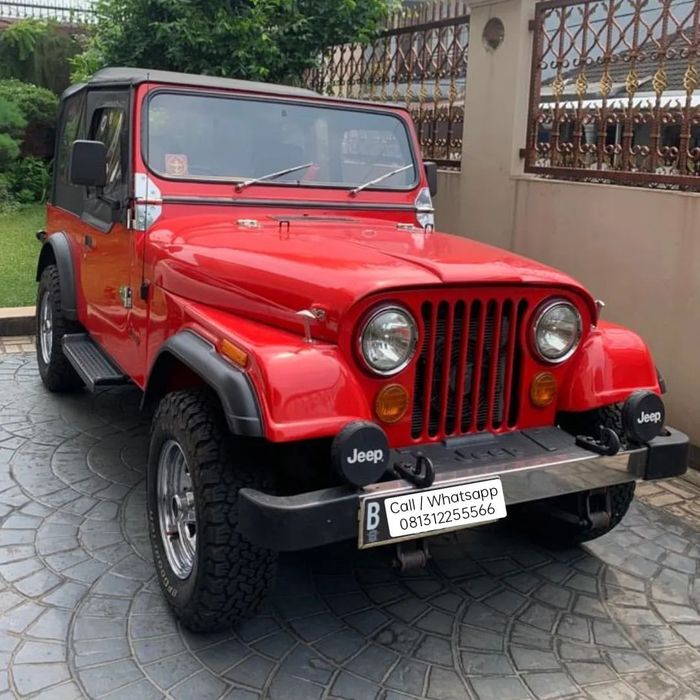 Jeep CJ-7 tahun 1981 dijual