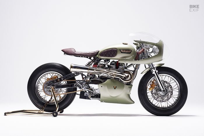 Triumph Thruxton 900 cafe racer yang mempesona