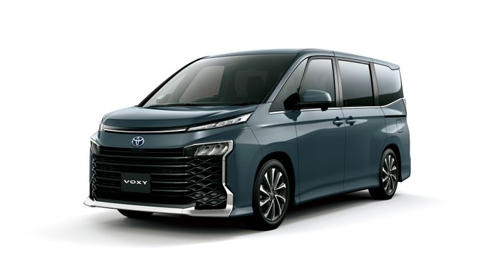 Toyota Voxy di Jepang