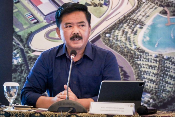 Komandan Lapangan Persiapan MotoGP Mandalika 2022, Marsekal (Purn) Hadi Tjahjanto