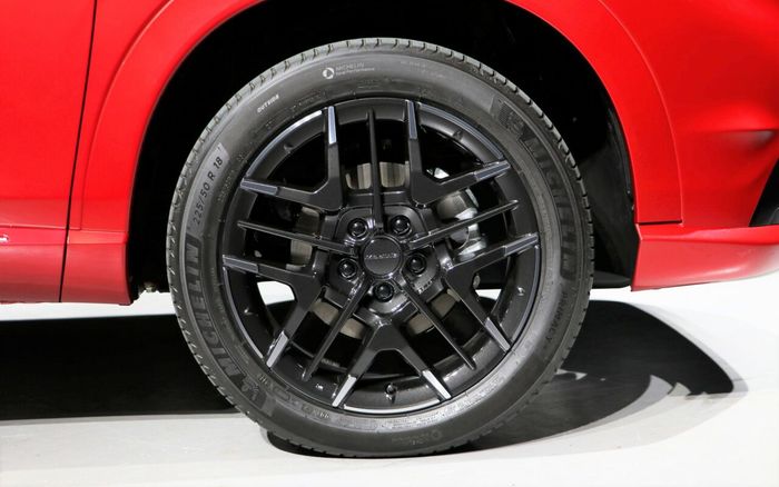 Honda Vezel Modulo X Concept mendapat pelek palang ukuran 18 inci