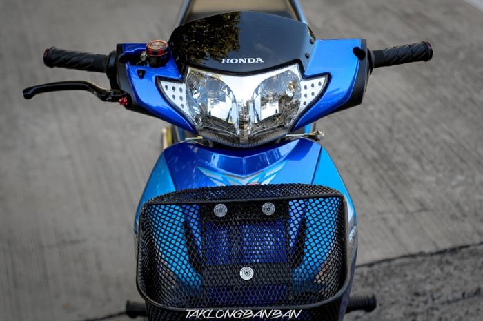 Modifikasi Honda Wave 125i alias Supra X 125 generasi pertama