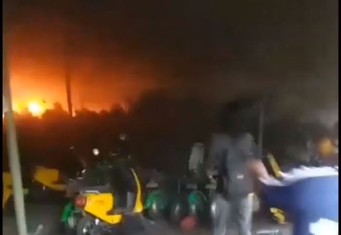 Ratusan motor listrik Migo terbakar di gudang penyimpanan Meruya Utara, Kembangan, Jakarta Barat