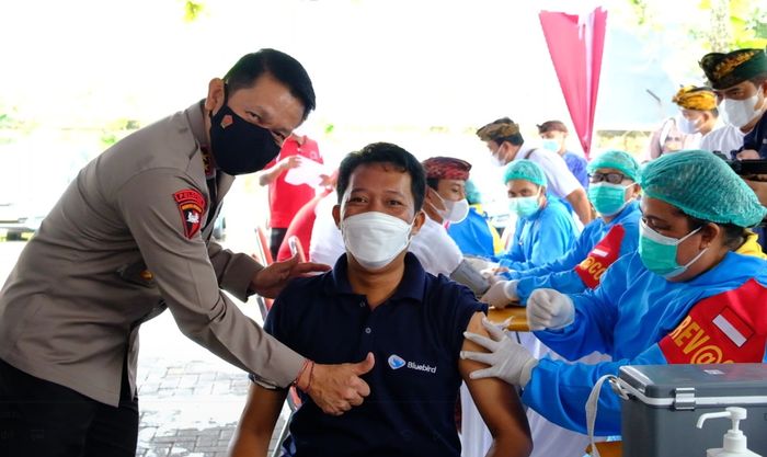 Bluebird sukses gelar vaksinasi tahap tiga di Bali