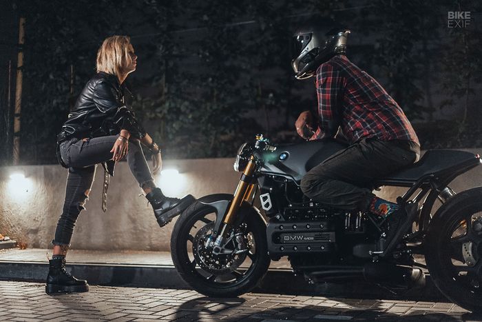 BMW K1100 RS cafe racer yang mempesona