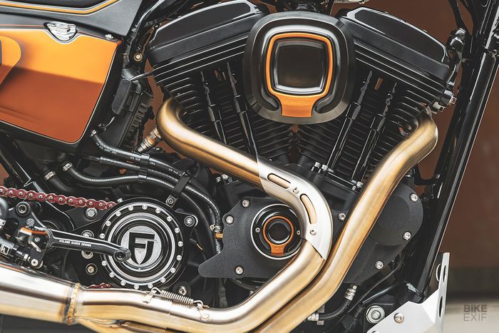 Sektor mesin diberikan ubahan-ubahan ringan