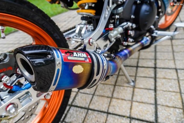 Sektor mesin diupgrade pakai bore-up kit 65 mm dan exhaust system AHM