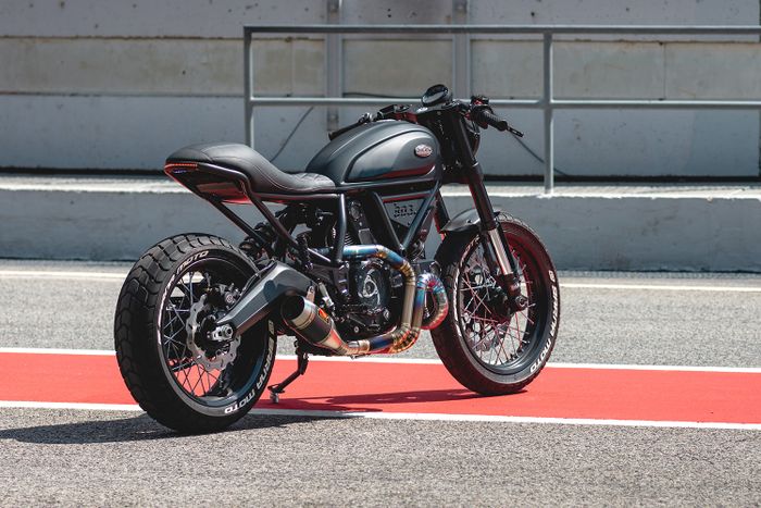 Ducati Scrambler Icon cafe scrambler yang apik