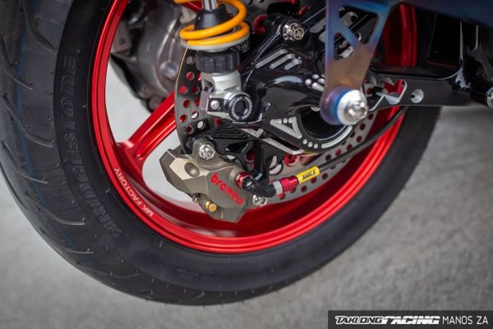 Rem belakang turut diupgrade pakai kaliper Brembo