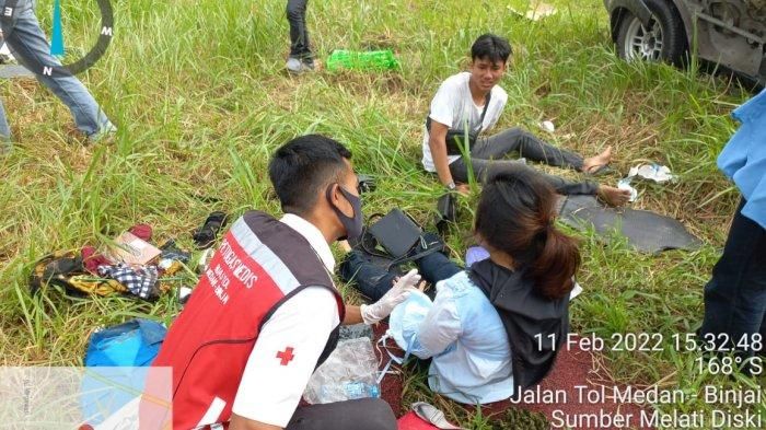 Kondisi penumpang Mitsubishi Pajero Sport usai kecelakaan di tol Medan-Stabat