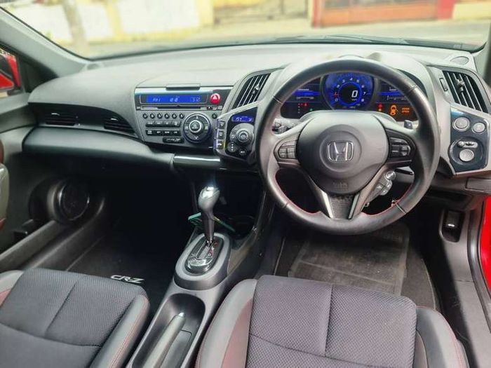 Interior Honda CR-Z Bekas