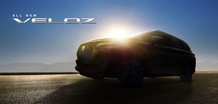 Teaser Toyota Veloz yang akan meluncur di Thailand pada 24 Februari 2022.