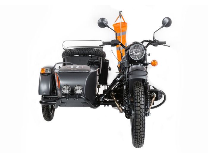 Tampak depan Ural Air LE bikinan Rusia