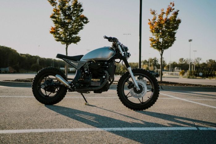 Kaki-kaki masih cukup standar