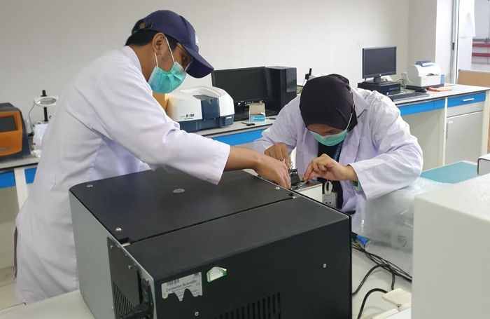 Ilustrasi: Praktikum Pengujian Elektrokimia di Laboratorium Instrumentasi Universitas Pertamina