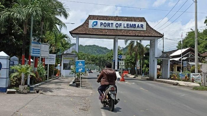 Ilustrasi gerbang Pelabuhan Lembar, Nusa Tenggara Barat
