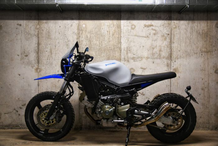 Sektor kaki-kaki masih cukup standar tanpa ubahan signifikan