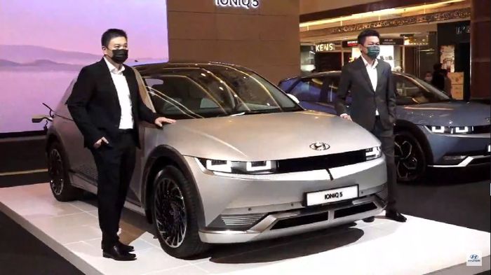 Hyundai Ioniq 5 saat diluncurkan oleh Hyundai-Sime Darby Motors di Malaysia.