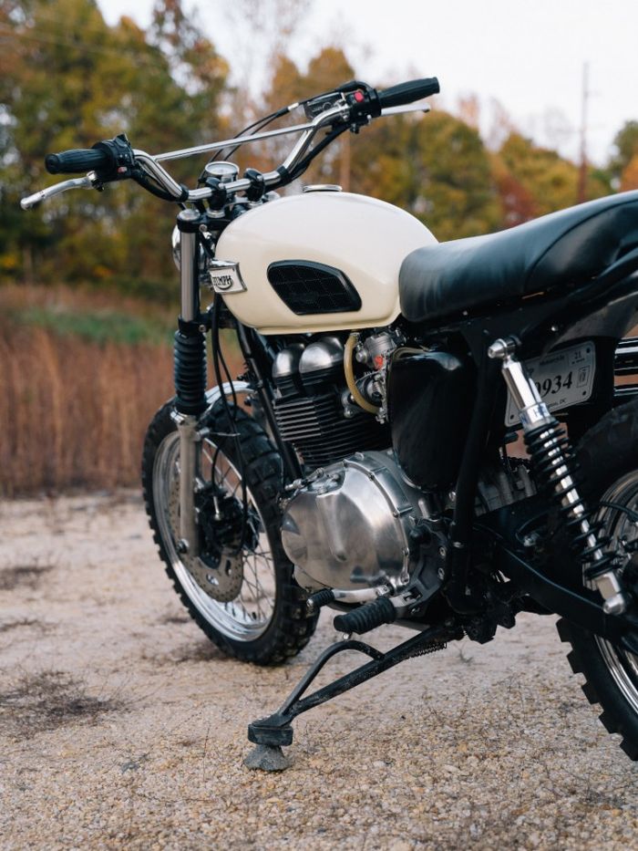 Area kokpit dibuat ala vintage motocross