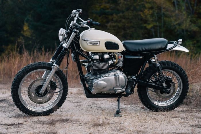 Tampilan Triumph Scrambler ini dibuat makin tua 