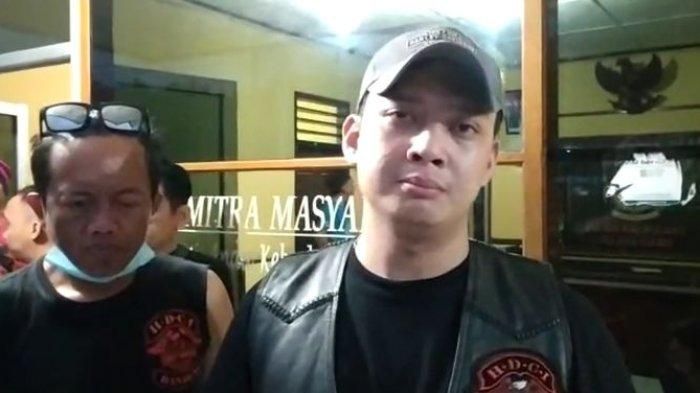 Pengurus Bidang Hukum Harley Davidson Club Indonesia (HDCI) Bandung, Boyke Luthfiana Syahrir, saat ditemui di Mapolsek Kalipucang, Sabtu (12/3/2022) sore.
