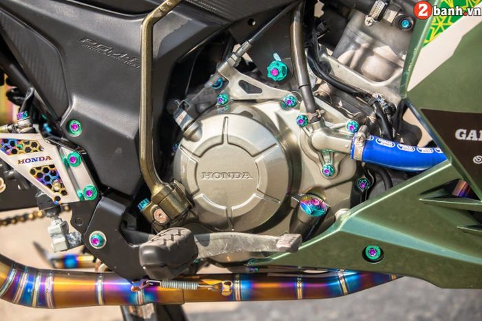 Sektor mesin diberi beberapa ubahan keren