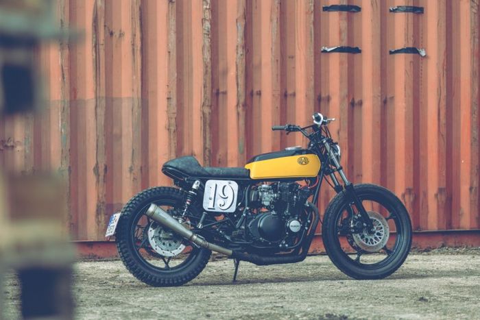 Suzuki GS550 Katana yang istimewa