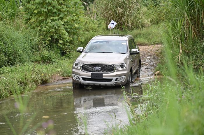 Ford Everest terbaru hadir di Indonesia.