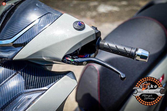 Master rem belakang turut mengandalkan produk Brembo