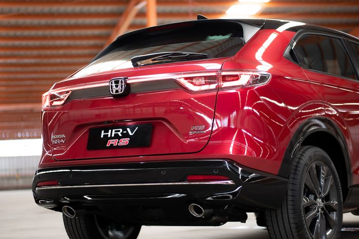 All New Honda BR-V RS Turbo dilengkapi body kit dan dual exhaust