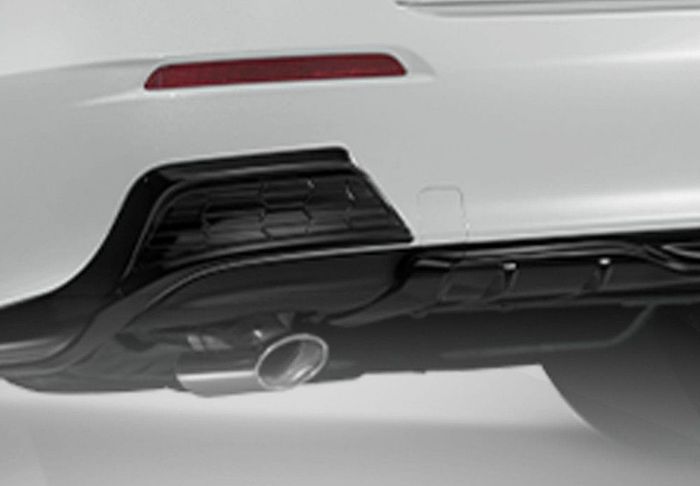 Tampilan belakang aksesori Modulo buat modifikasi All New Honda Civic RS