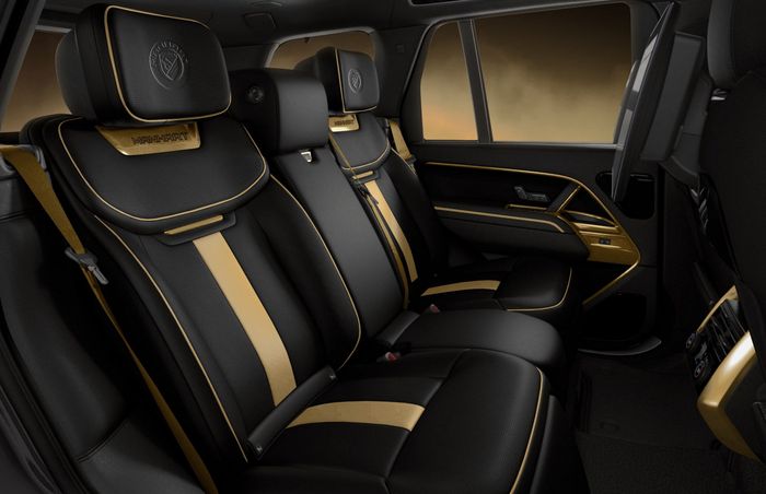 Tampilan kabin odifikasi Range Rover Vogue Manhart berhias aksen emas