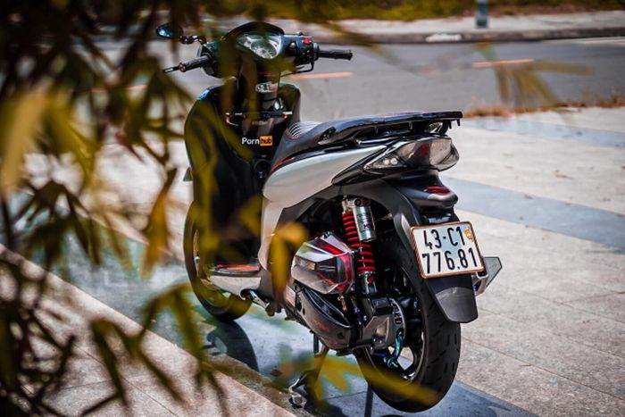 Modifikasi Honda SH150i yang apik