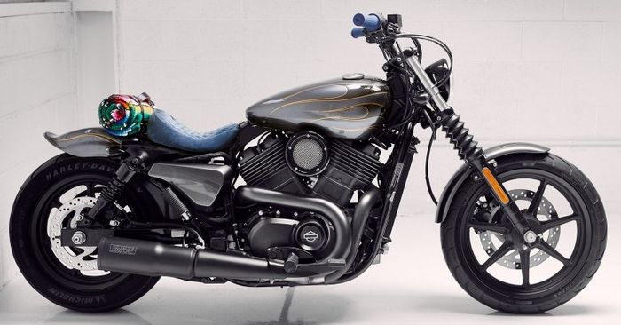 Harley-Davidson Street 500 bobber