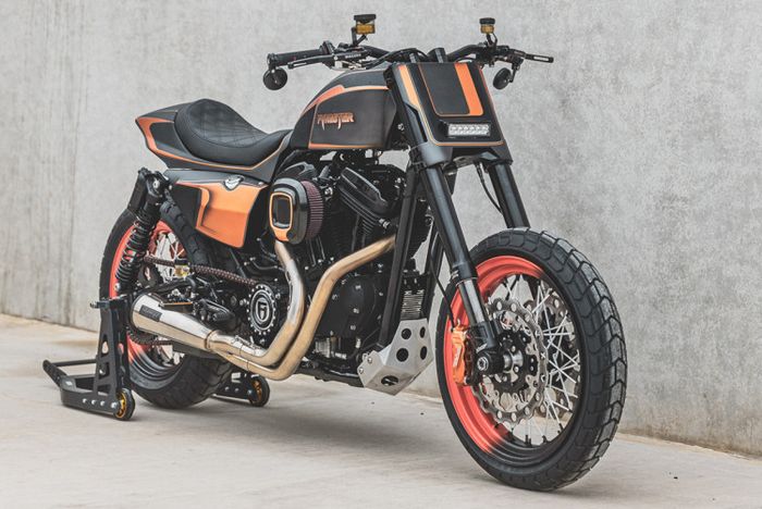 Harley-Davidson Sporster street tracker yang sangar