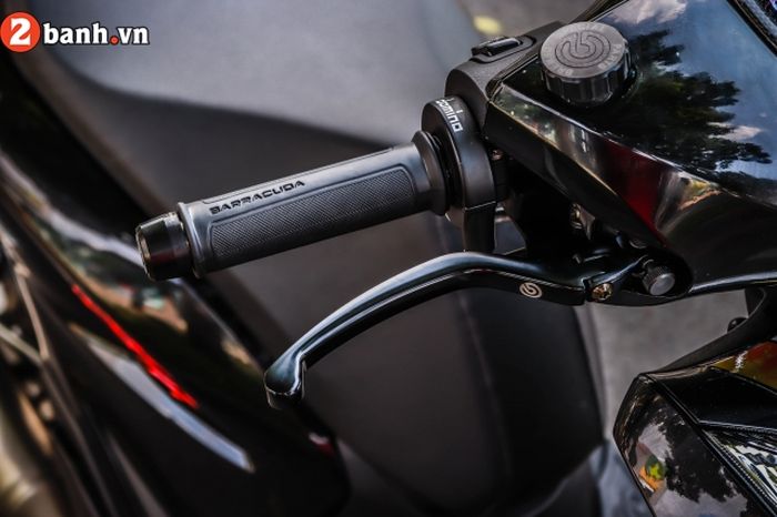 Master rem depan pakai produk Brembo