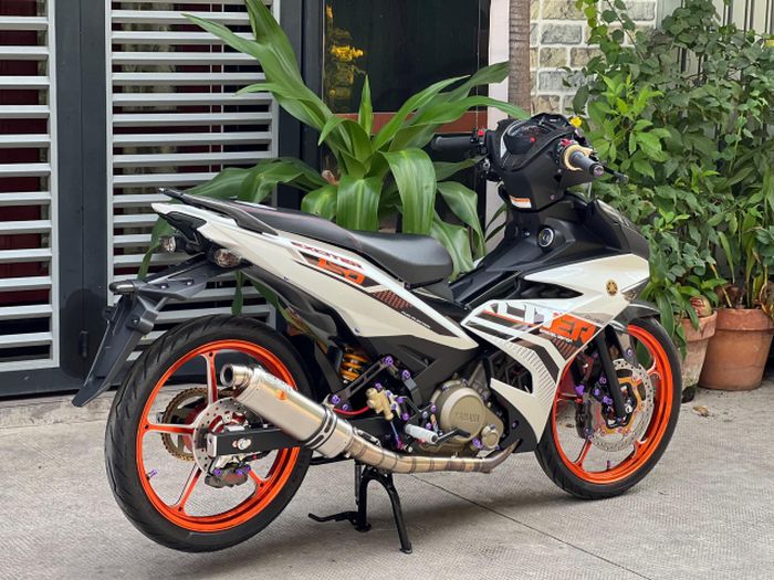 Modifikasi Yamaha MX King 150 yang keren