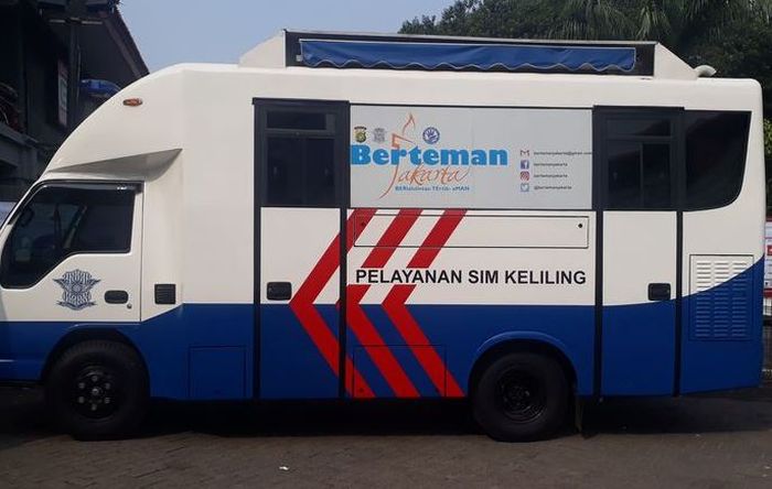 Bus layanan SIM Keliling Jakarta