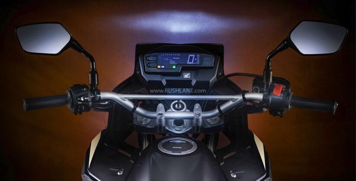 Panel instrumen digital Honda XRE300.