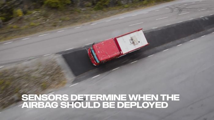 Pengetesan airbags di Scania Crewcab.