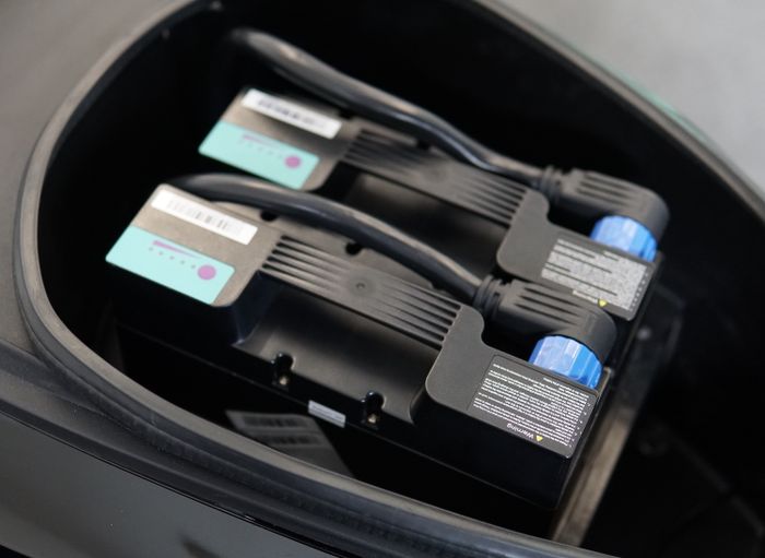 Baterai bagasi Trinity Uranus RS