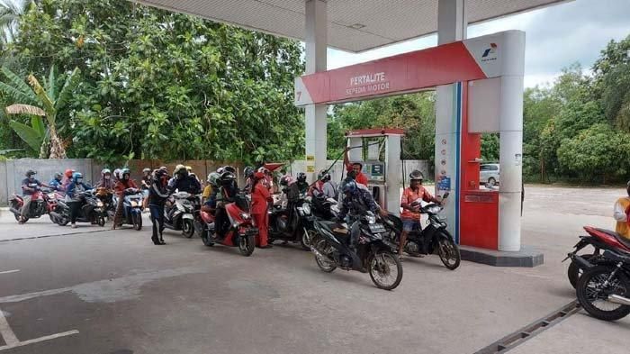 Kondisi antrean di SPBU Padang Manggar normal