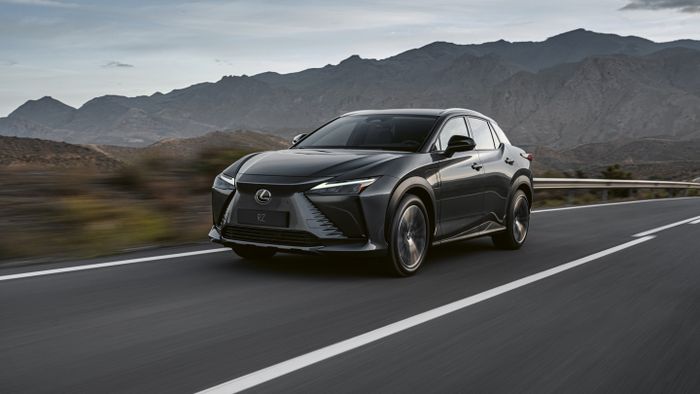 Ilustrasi Lexus RZ yang menjadi salah satu dugaan inspirasi desain Lexus RX terbaru.