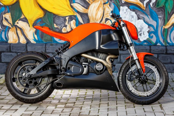 Kaki-kaki masih mengandalkan bawaan aslinya semua